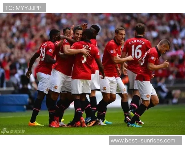 曼联主场迎战维冈期待重回胜利轨道球迷热情高涨助威球队 曼联主场迎战维冈期待重回胜利轨道球迷热情高涨助威球队